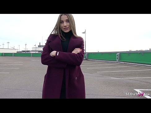 ❤️ GERMANA SCOUT ESTAS REVĜO tuŝanta ŜTALON, PARKOJN TELTALALE KAJ SEXYA POR MONO Bonega porno ĉe ni ❌️❤